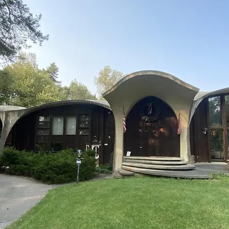 House Of The Future Mansion Master Bedroom, In W Lansing